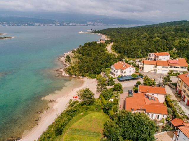 Villa Sarah Klimno Exteriér fotografie