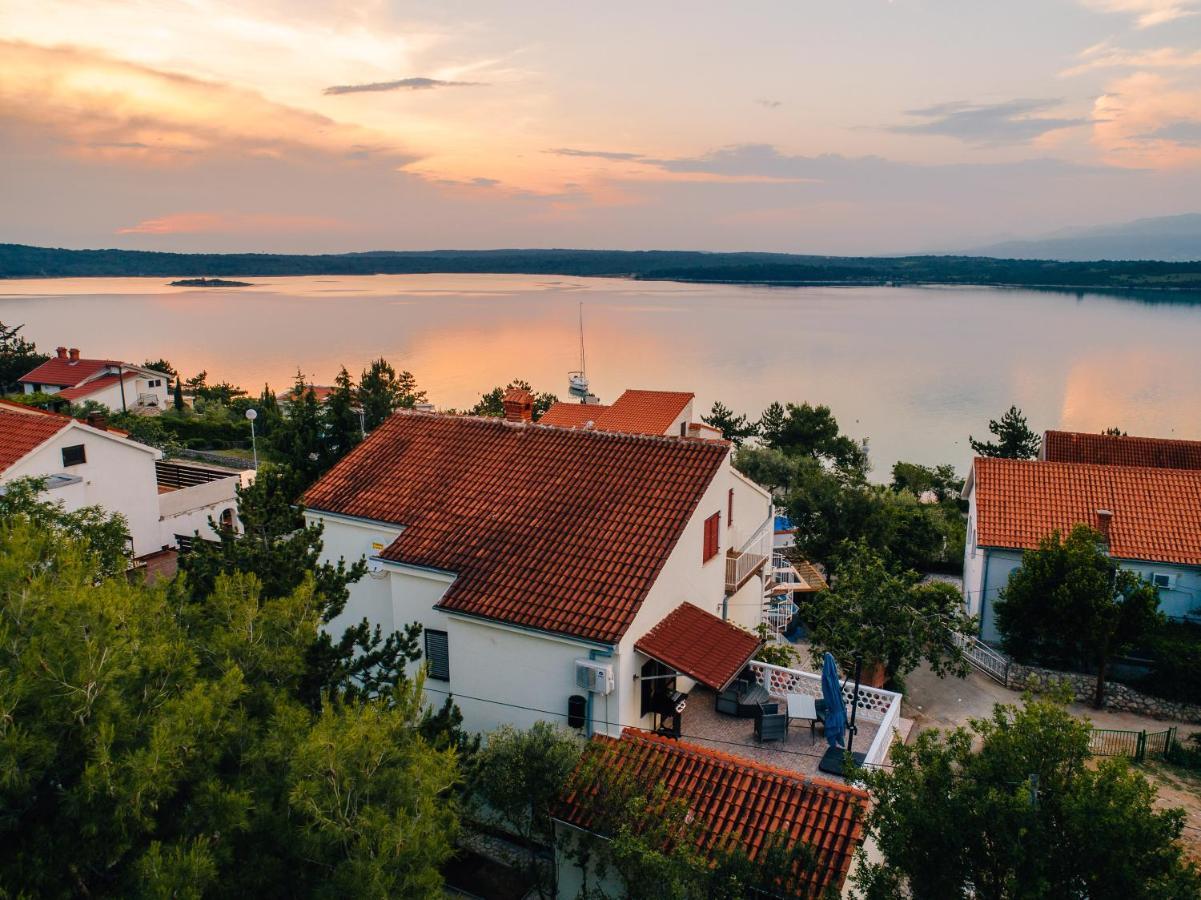 Villa Sarah Klimno Exteriér fotografie